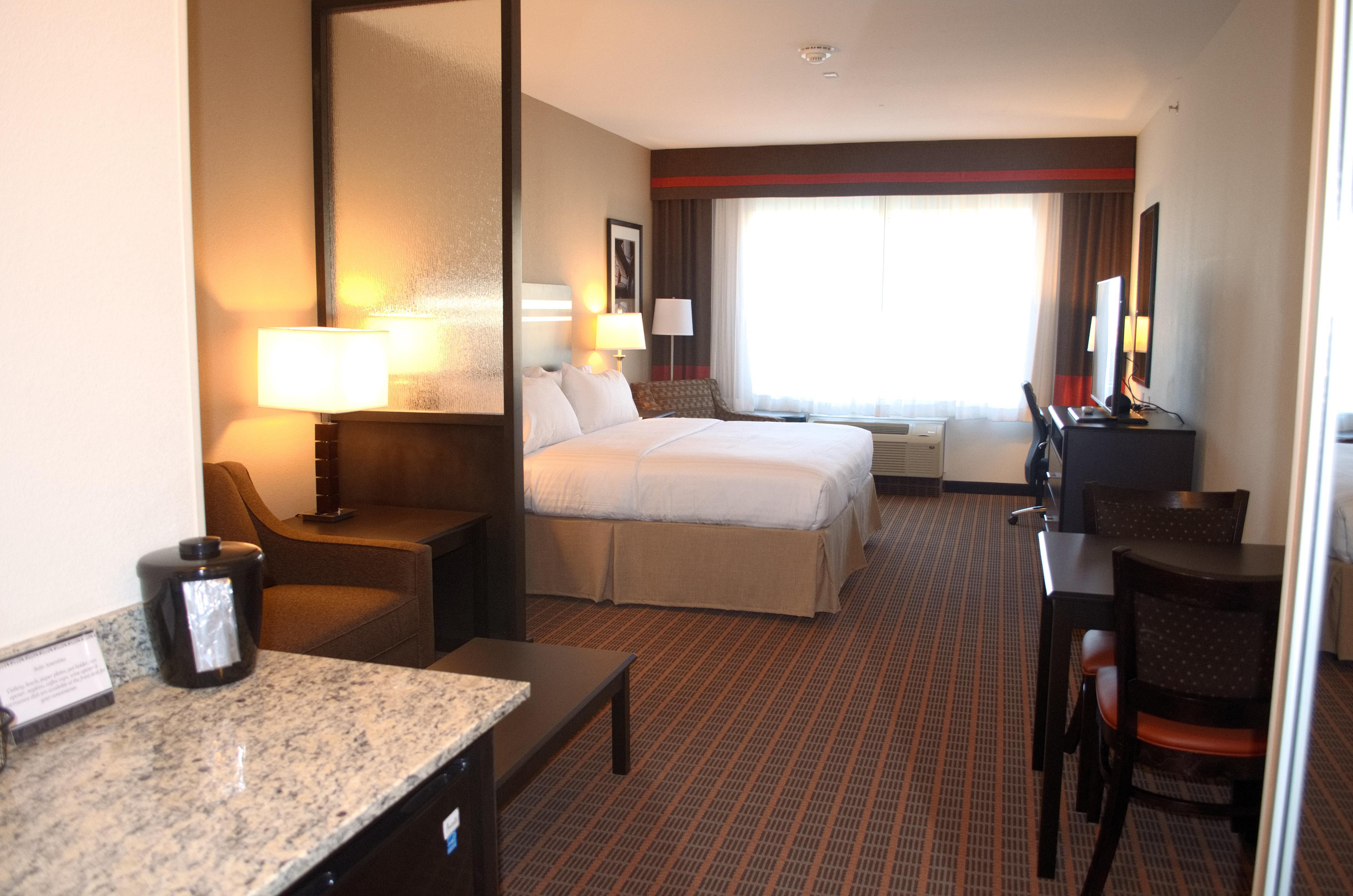 Holiday Inn Express & Suites Golden By Ihg Exterior foto